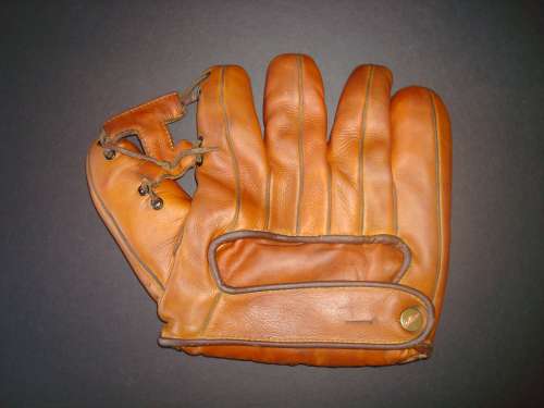 Wilson 615 Lefty Back